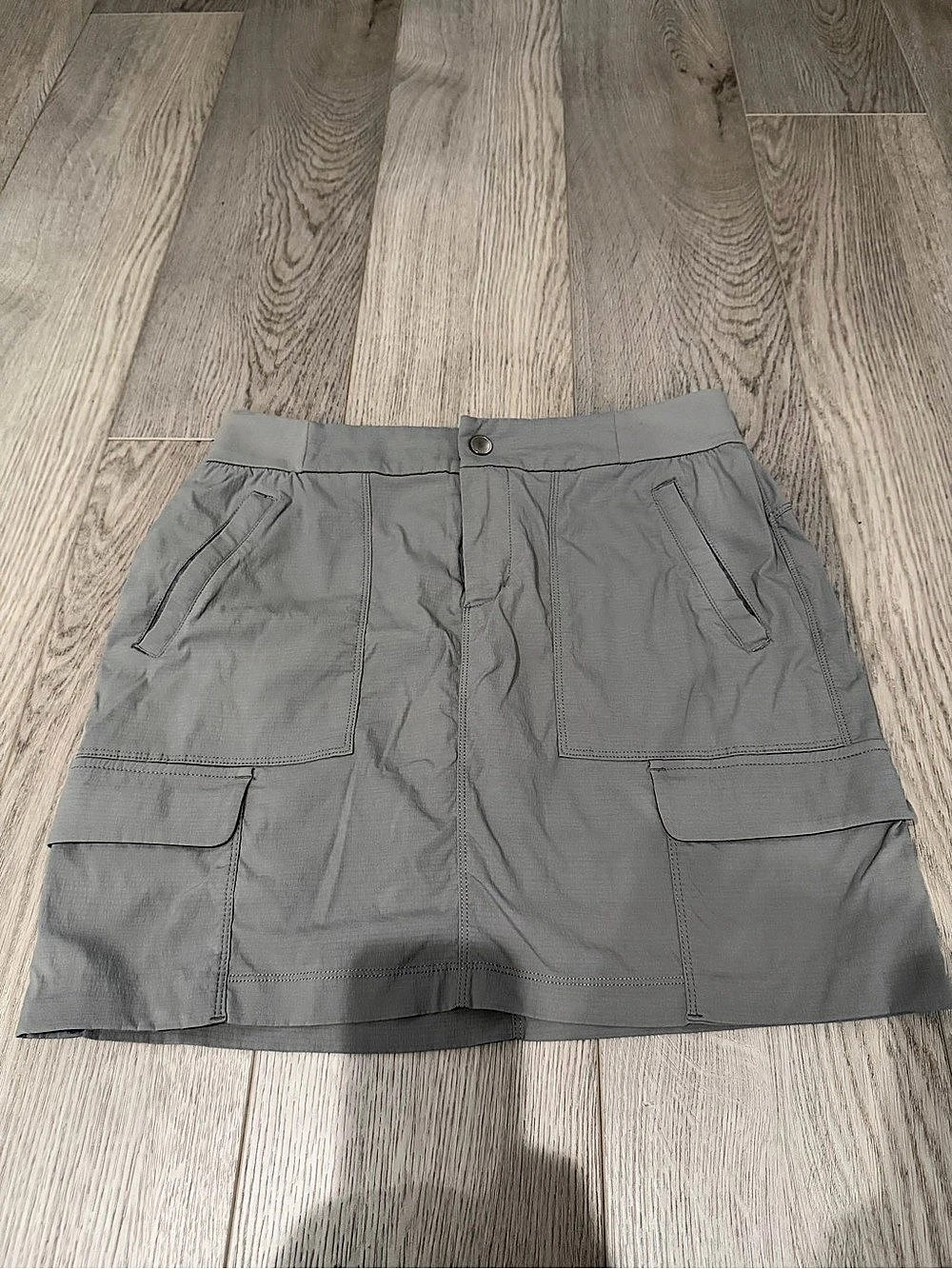 Athleta Trekkie Skort Women's Utility Gray Size 8